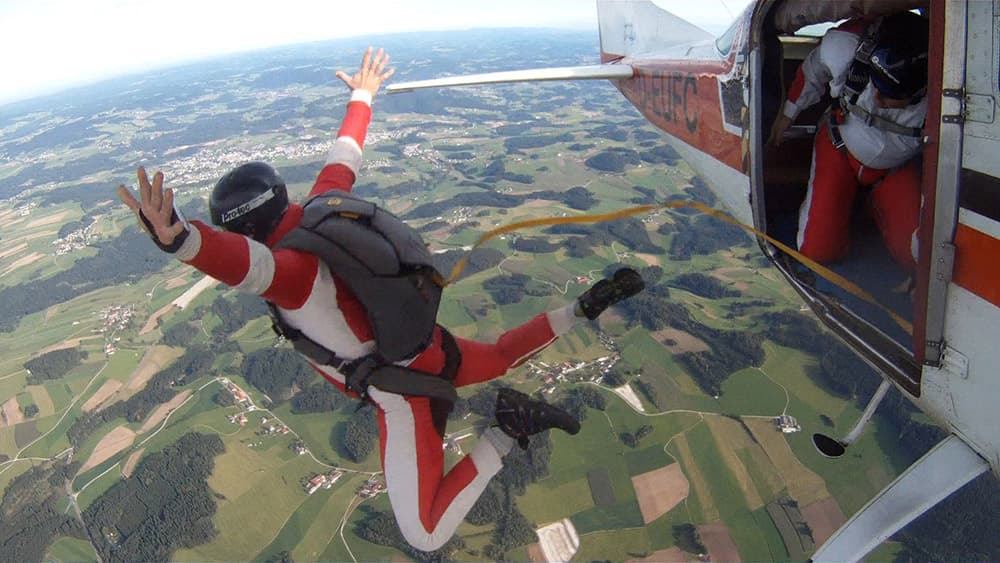 Fallschirmspringen in Österreich lernen