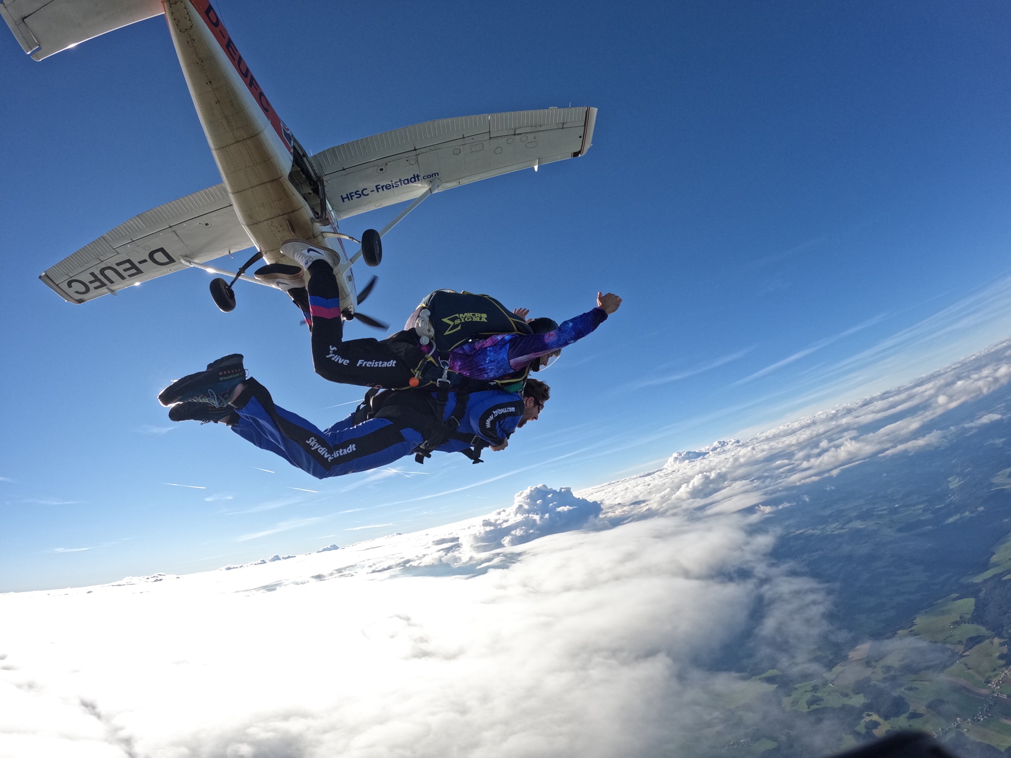 Erlebnisgeschenk Fallschirmspringen in Oberösterreich